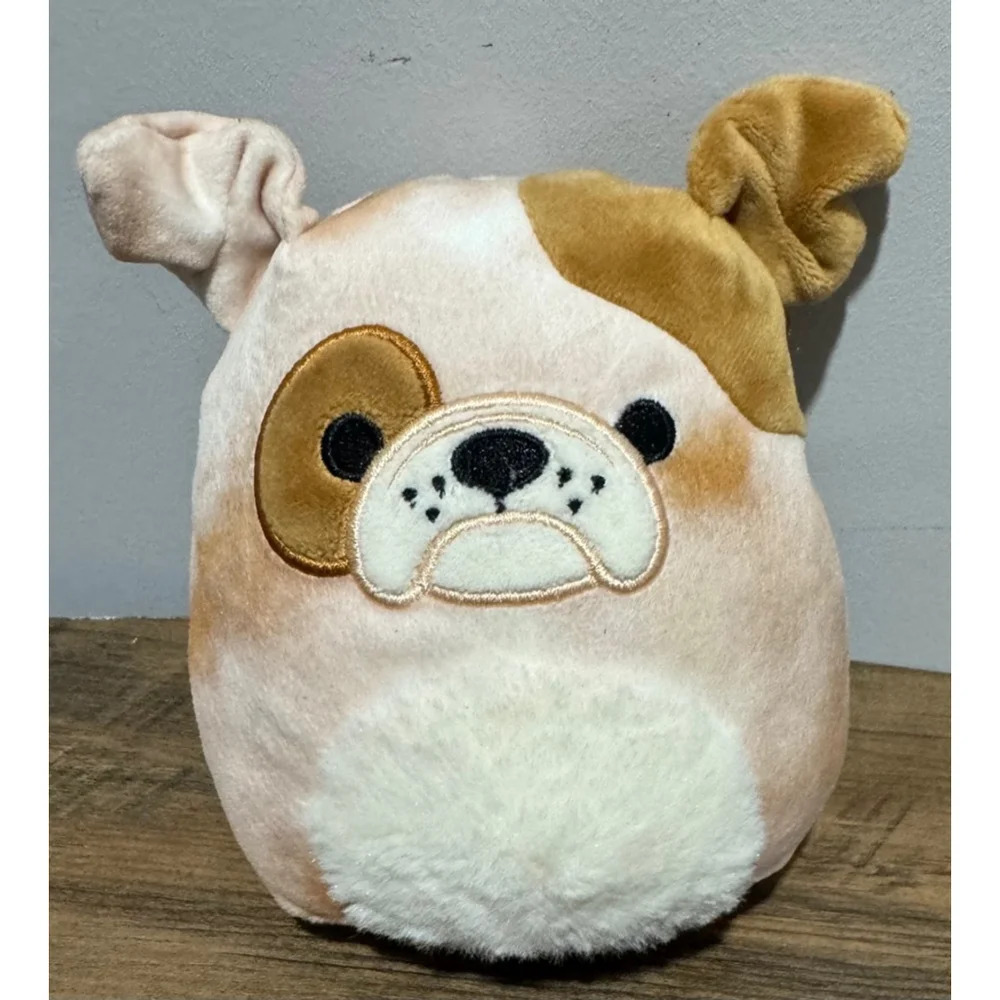6" Bronx the Bulldog Squishmallow cute soft rare excellent condition plush dog